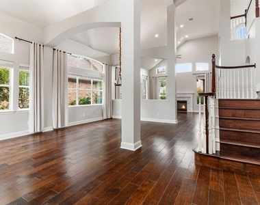 2417 Brenham Drive - Photo Thumbnail 2