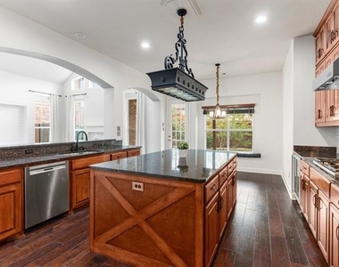2417 Brenham Drive - Photo Thumbnail 8