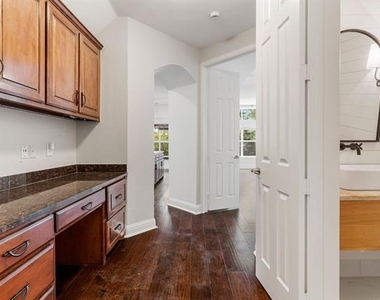 2417 Brenham Drive - Photo Thumbnail 20