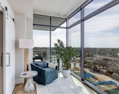 8119 Douglas Avenue - Photo Thumbnail 4
