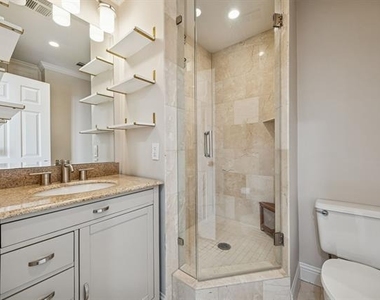 5909 Luther Lane - Photo Thumbnail 19