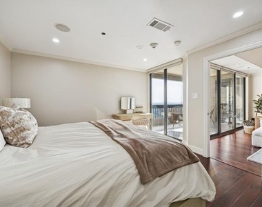 5909 Luther Lane - Photo Thumbnail 17