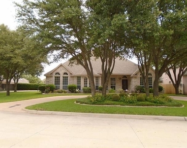 6905 Vista Ridge Court - Photo Thumbnail 14