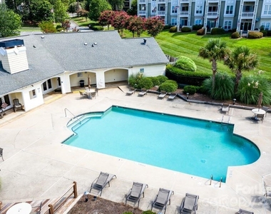 18709 Nautical Drive - Photo Thumbnail 11