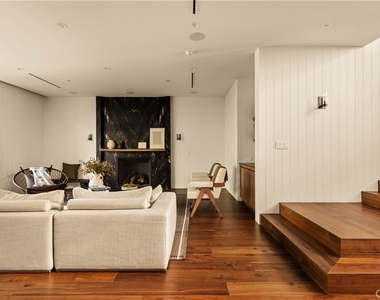 4930 Edgerton Avenue - Photo Thumbnail 4