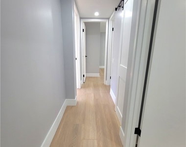 17148 Escalon - Photo Thumbnail 11