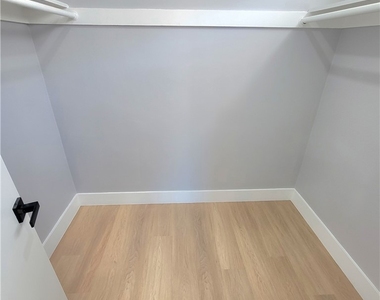 17148 Escalon - Photo Thumbnail 16