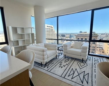 400 S Broadway - Photo Thumbnail 30