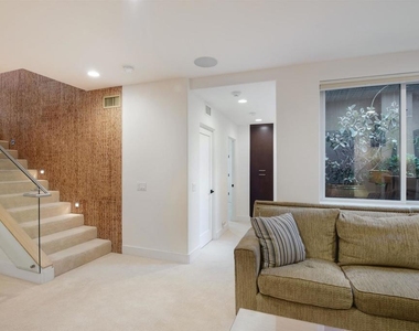 152 7th Street - Photo Thumbnail 19