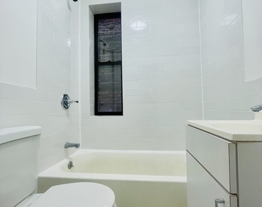 109 E 88 at Park Avenue - Photo Thumbnail 8