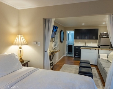 464 Bent Street - Photo Thumbnail 8