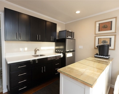 464 Bent Street - Photo Thumbnail 10