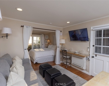 464 Bent Street - Photo Thumbnail 4