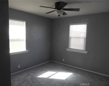 862 E H Street - Photo Thumbnail 7