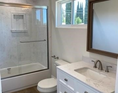 10303 Pinyon Avenue - Photo Thumbnail 11