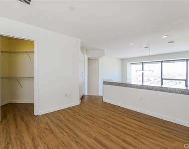 1100 Wilshire Boulevard - Photo Thumbnail 6