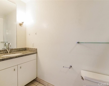 1100 Wilshire Boulevard - Photo Thumbnail 12