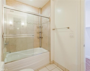 1100 Wilshire Boulevard - Photo Thumbnail 11