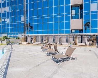 1100 Wilshire Boulevard - Photo Thumbnail 23