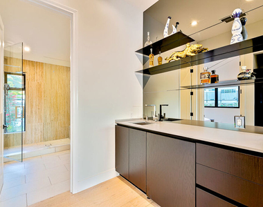9038 Meredith Place - Photo Thumbnail 30