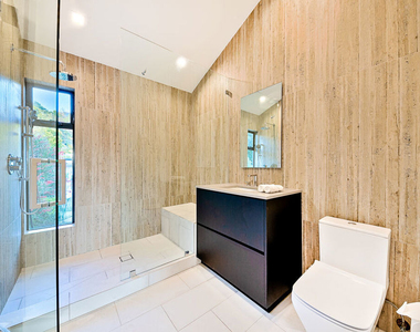 9038 Meredith Place - Photo Thumbnail 31