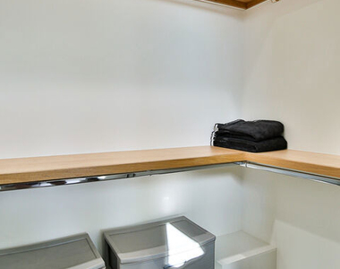 8505 Belford Avenue - Photo Thumbnail 11