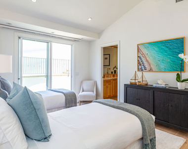 24314 Malibu Road - Photo Thumbnail 33