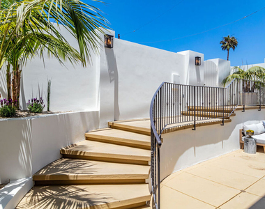 24314 Malibu Road - Photo Thumbnail 3