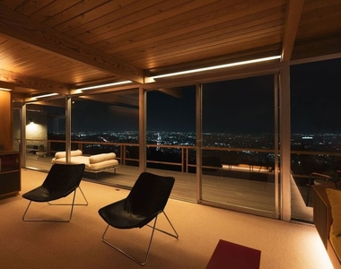 7820 Mulholland Drive - Photo Thumbnail 29