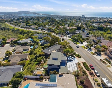 5447 Soledad Rd - Photo Thumbnail 35