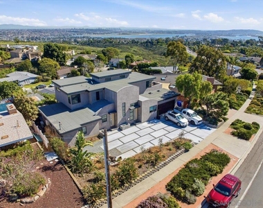 5447 Soledad Rd - Photo Thumbnail 27