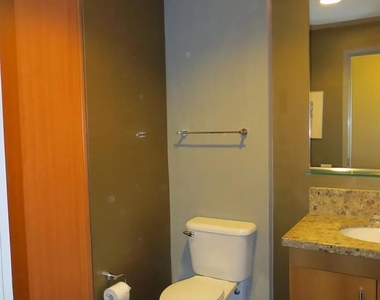 350 11th Ave - Photo Thumbnail 3