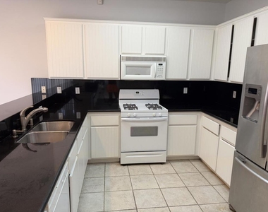 47780 Sumac Street - Photo Thumbnail 4