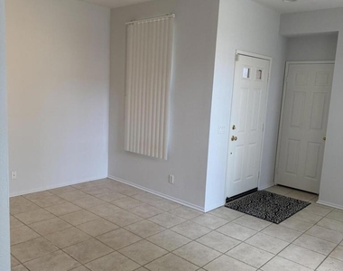 47780 Sumac Street - Photo Thumbnail 3