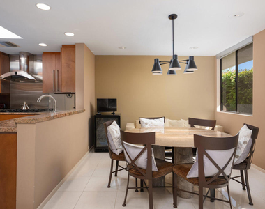 52 Princeton Drive - Photo Thumbnail 10