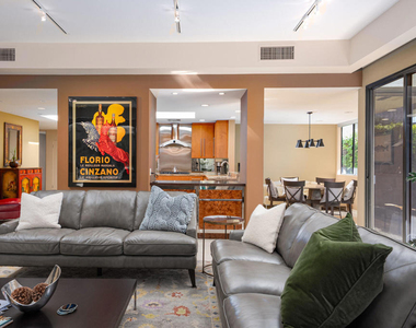 52 Princeton Drive - Photo Thumbnail 7