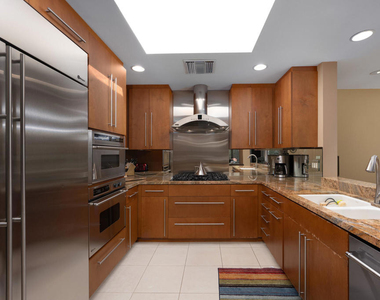 52 Princeton Drive - Photo Thumbnail 12