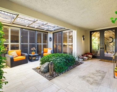 1 Briarcliff Court - Photo Thumbnail 11