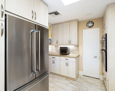 1 Briarcliff Court - Photo Thumbnail 32