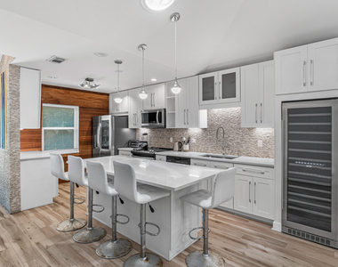 1124 Highland Beach Drive - Photo Thumbnail 4