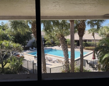 9292 Sable Ridge Circle - Photo Thumbnail 4
