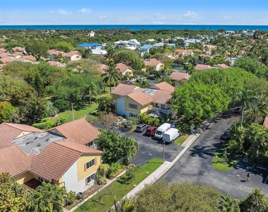 213 Seabreeze Circle - Photo Thumbnail 23