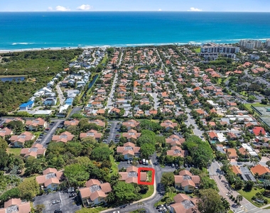 213 Seabreeze Circle - Photo Thumbnail 25