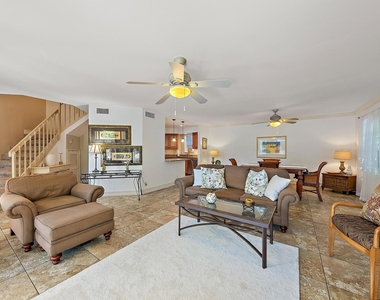 213 Seabreeze Circle - Photo Thumbnail 5