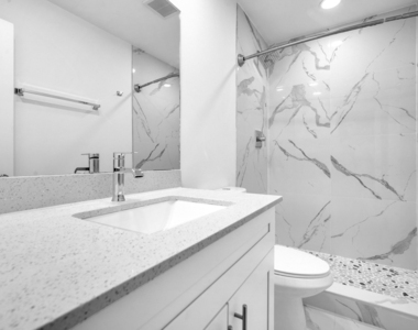 1015 Spanish River Road - Photo Thumbnail 15