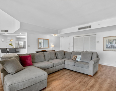 120 Se 5th Avenue - Photo Thumbnail 5