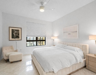 701 S Olive Avenue - Photo Thumbnail 15