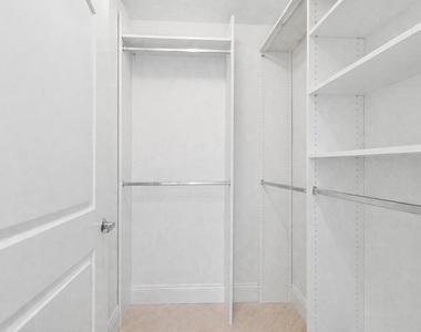 701 S Olive Avenue - Photo Thumbnail 20