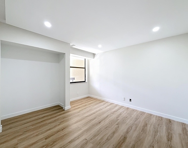 955 Egret Circle - Photo Thumbnail 19