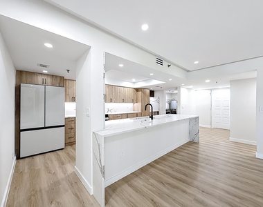 955 Egret Circle - Photo Thumbnail 11